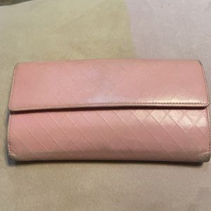 NFS. Better images of wear on Chanel wallet